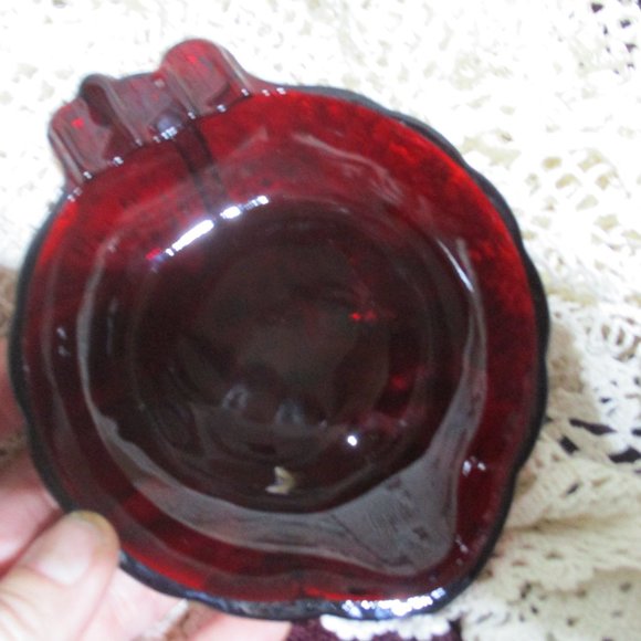 Royal Ruby Depression Glass Ashtray - Picture 7 of 7